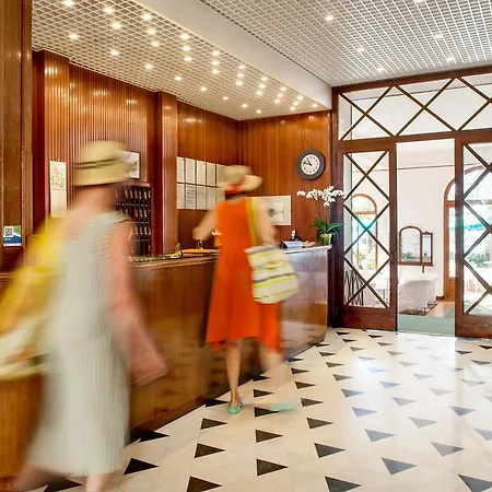 Beau Sejour Hotel 3*